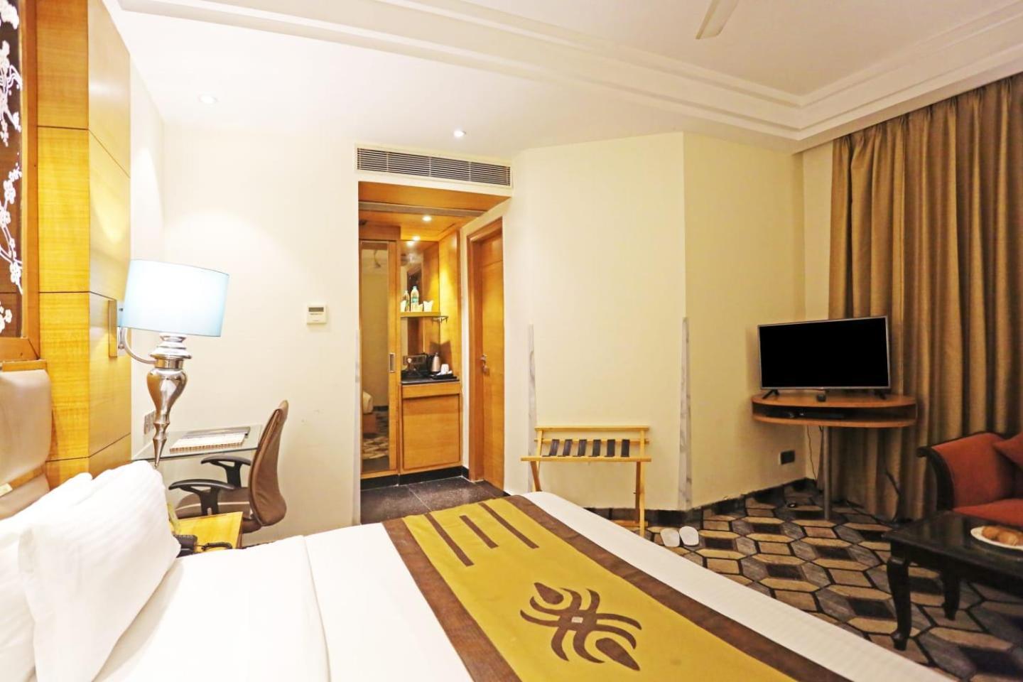 Airport Hotel Claytone 新德里 外观 照片